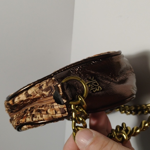 The Sak Mini Crossbody with chain 7"X6"X2" Some Callouts - Picture 4 of 10